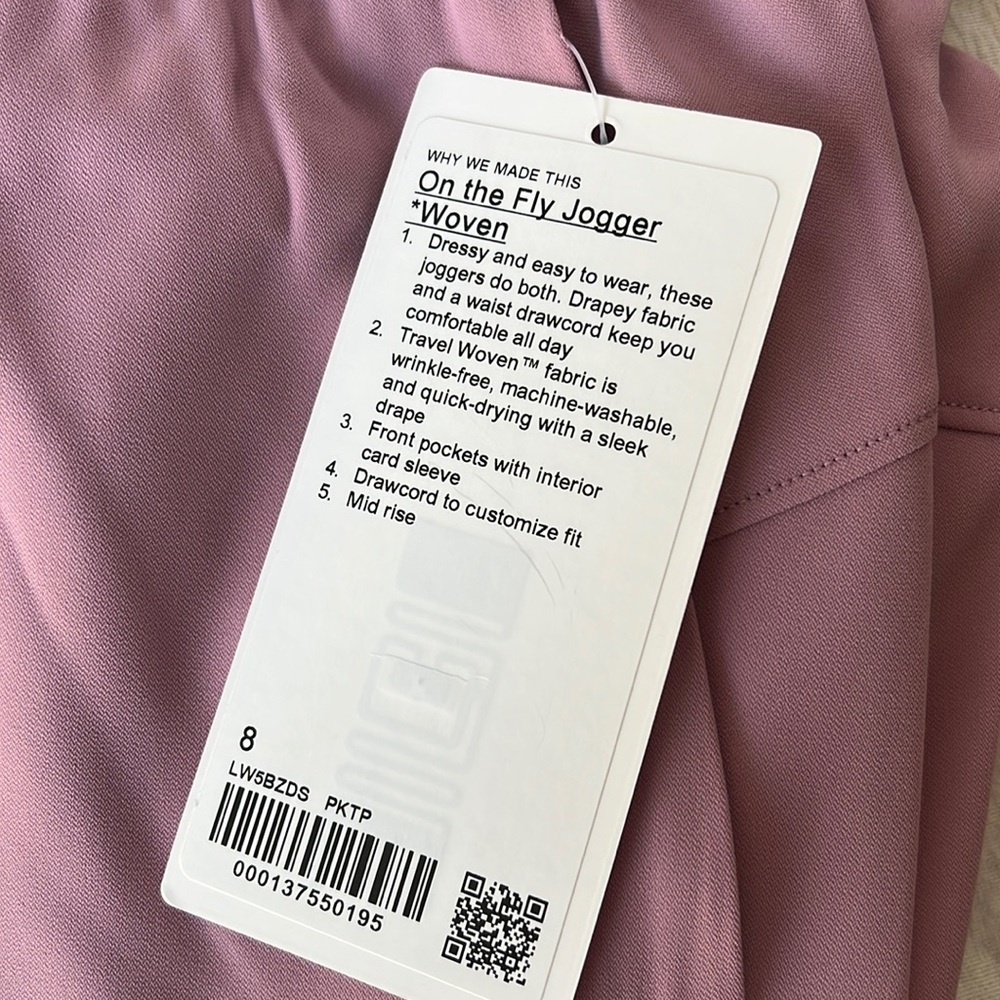 Lululemon On the Fly Mid Rise Jogger *TravelWoven